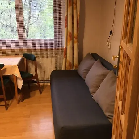 Проживание в семье Wynajem Pokoi *